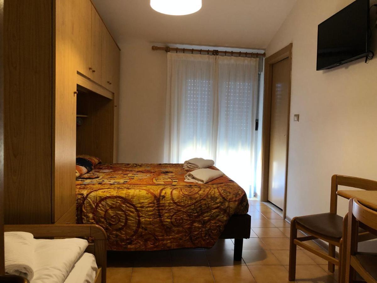 Hotel Garni Villa Magnolia Torbole Sul Garda Exteriér fotografie