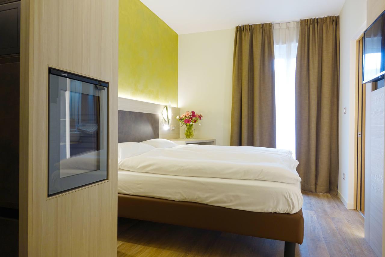 Hotel Garni Villa Magnolia Torbole Sul Garda Exteriér fotografie