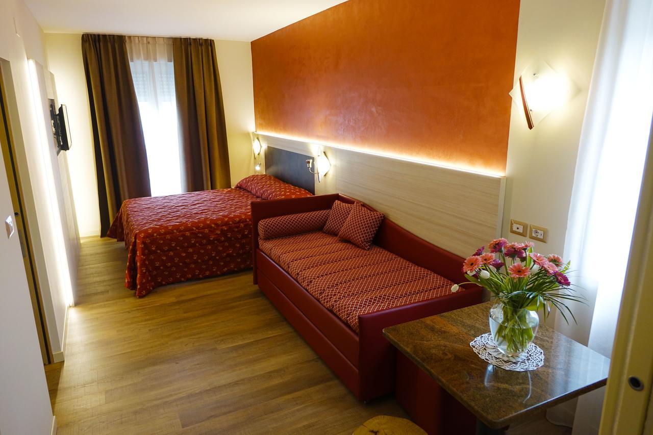 Hotel Garni Villa Magnolia Torbole Sul Garda Exteriér fotografie
