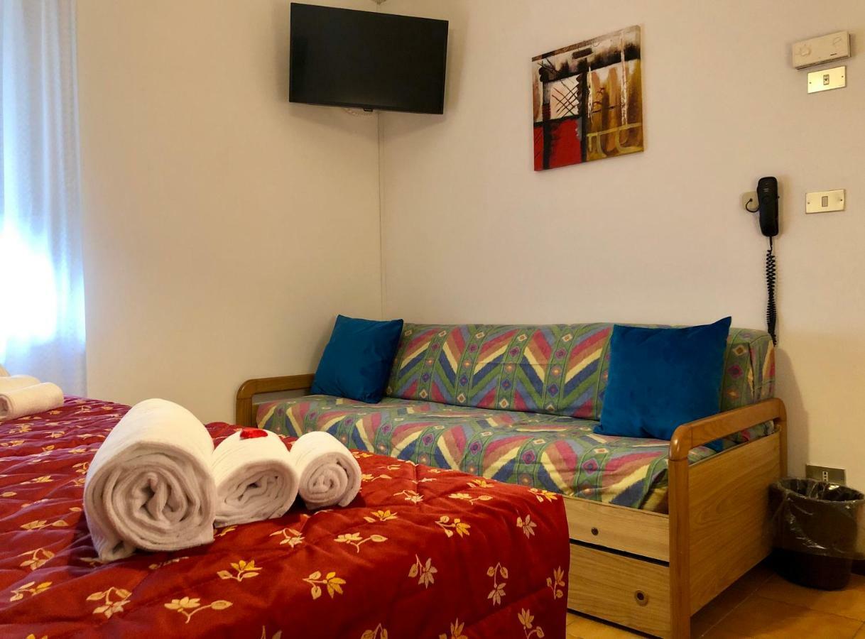 Hotel Garni Villa Magnolia Torbole Sul Garda Exteriér fotografie